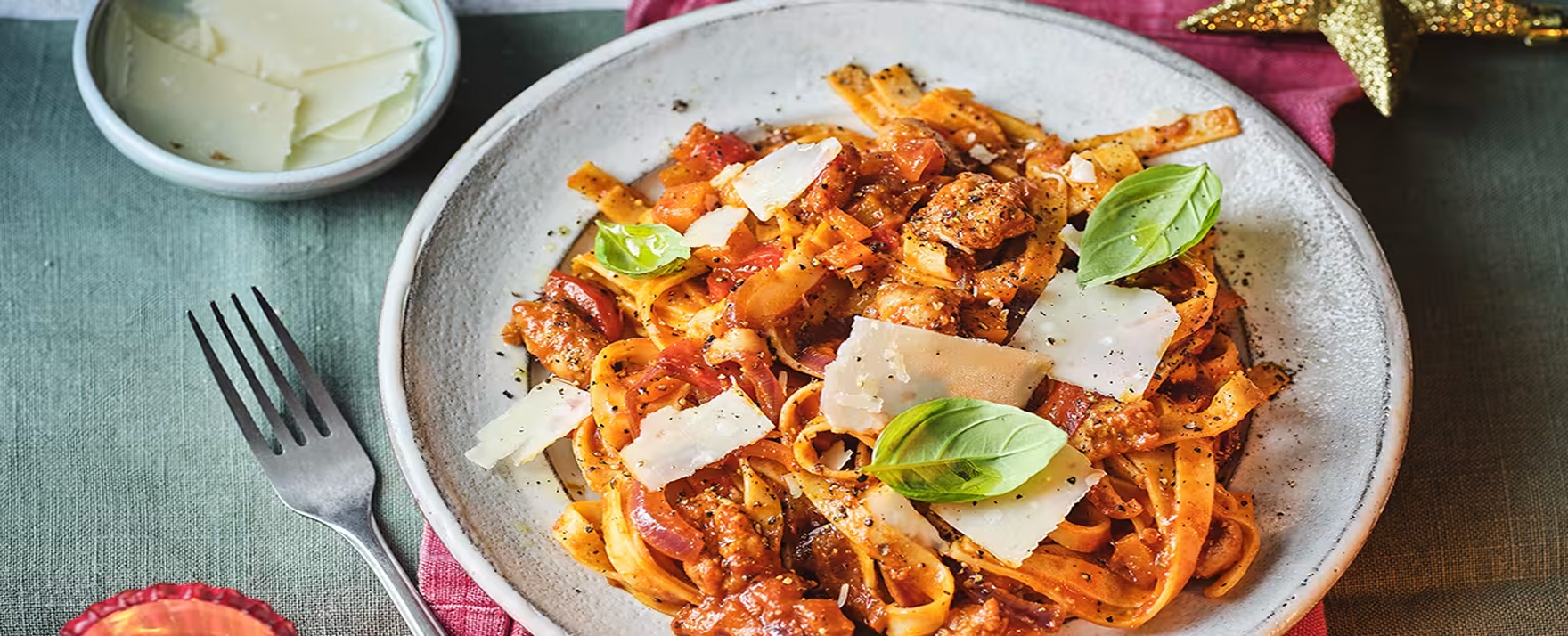 Pork-ragu-tagliatelle-1760x714.jpg