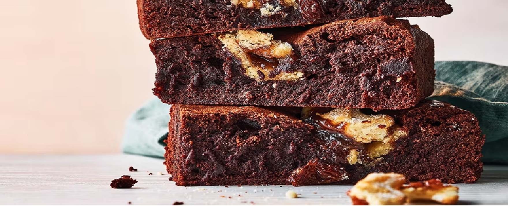 Mince pie brownies header.jpg