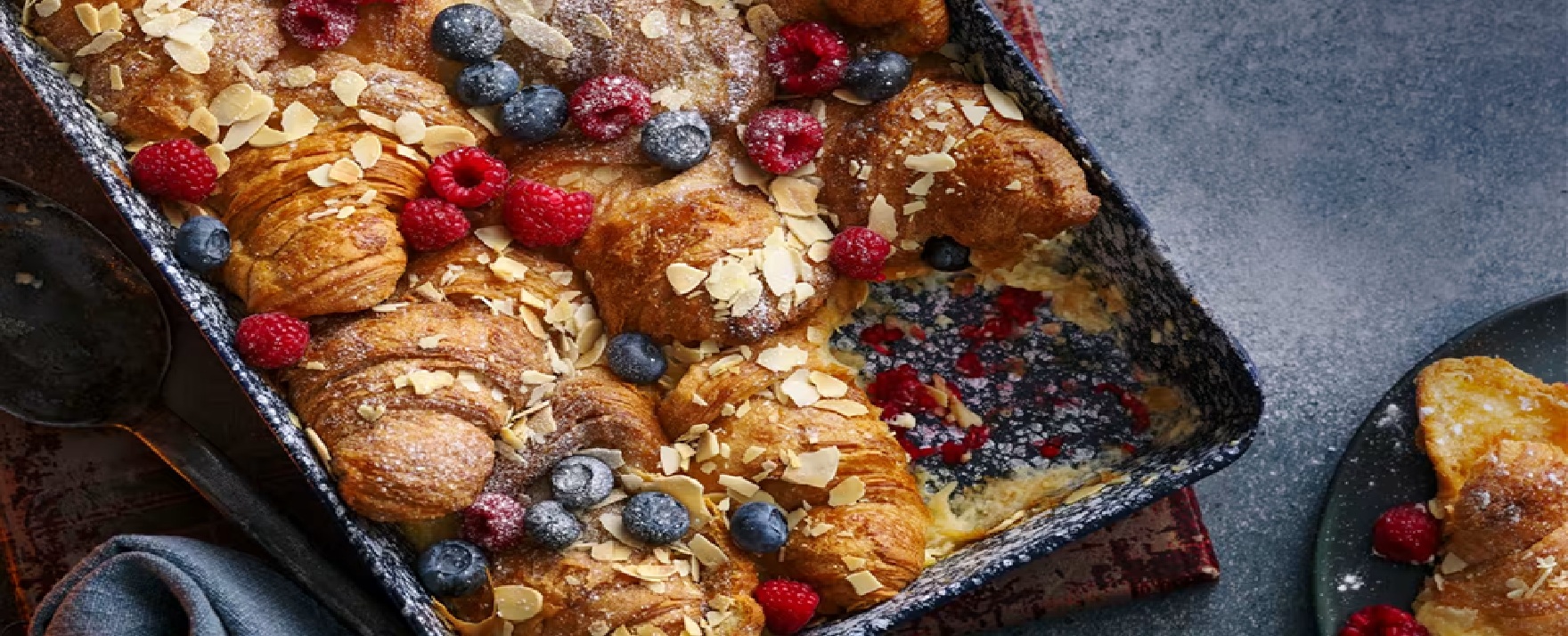 overnight french croissant header.jpg