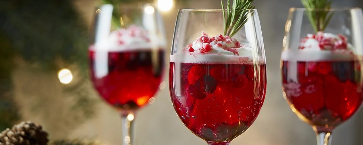 Snow-capped prosecco jellies header.jpg