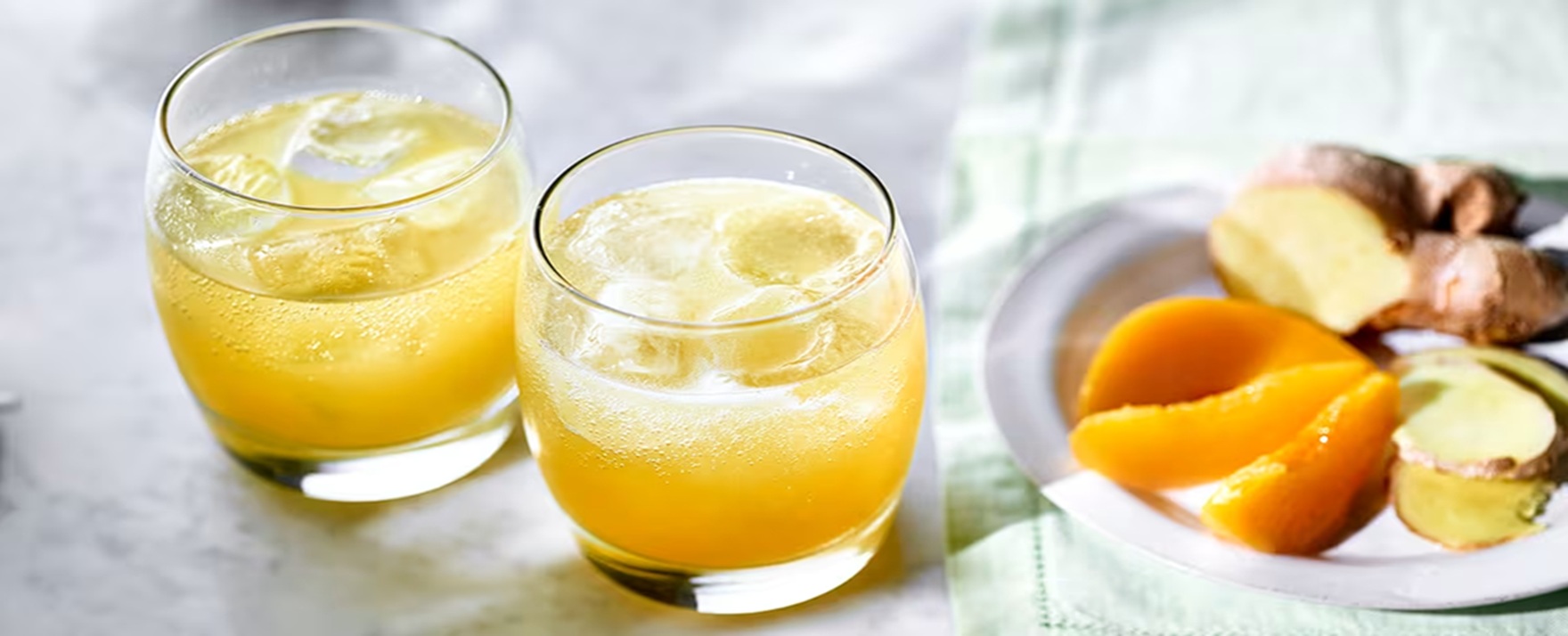 Peach cocktail header.jpg